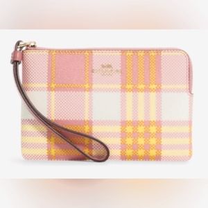 Coach, NWOT, Garden Plaid, Corner Zip Wristlet